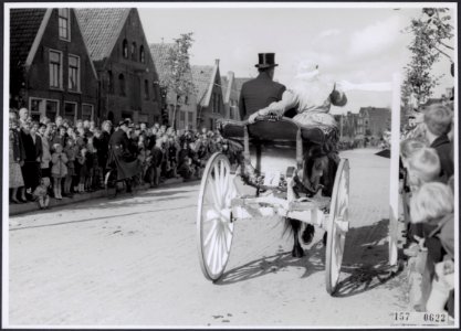 Collectie Fotocollectiie Afdrukken ANEFO Rousel, fotonummer 157-0622, Bestanddeelnr 157-0622