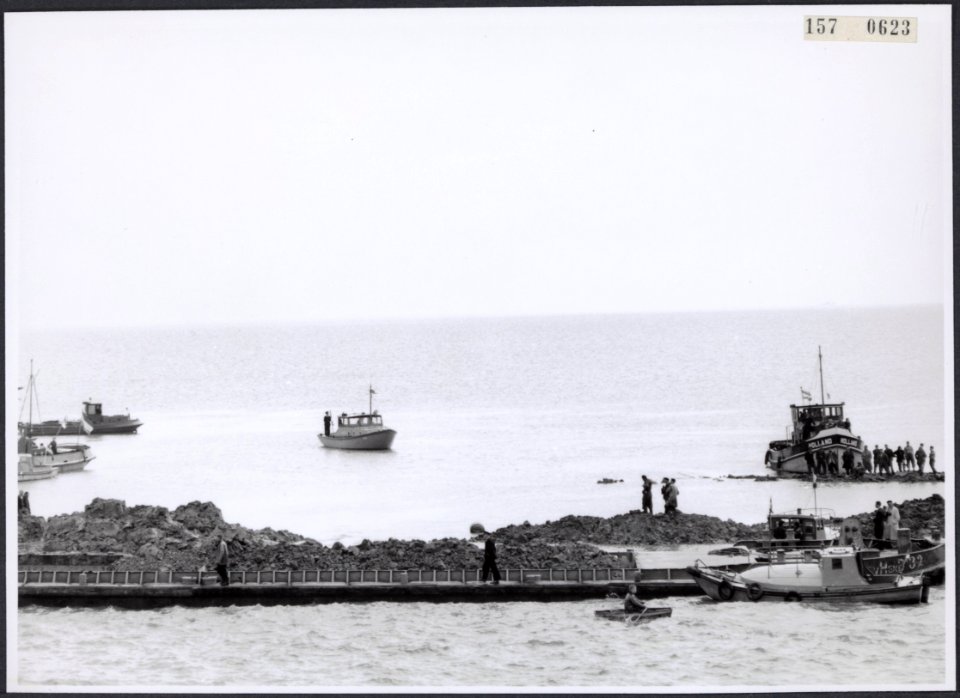 Collectie Fotocollectiie Afdrukken ANEFO Rousel, fotonummer 157-0623, Bestanddeelnr 157-0623