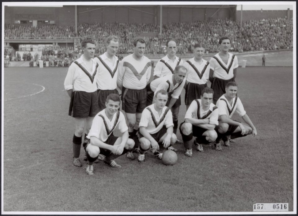 Collectie Fotocollectiie Afdrukken ANEFO Rousel, fotonummer 157-0516, Bestanddeelnr 157-0516
