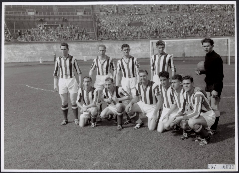 Collectie Fotocollectiie Afdrukken ANEFO Rousel, fotonummer 157-0511, Bestanddeelnr 157-0511