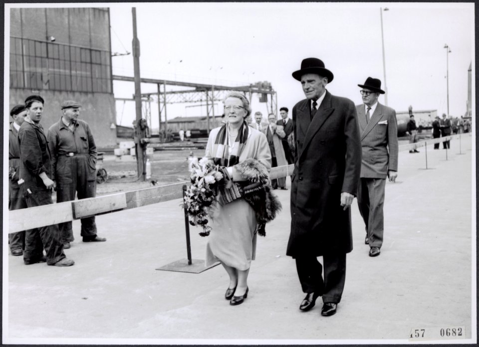 Collectie Fotocollectiie Afdrukken ANEFO Rousel, fotonummer 157-0682, Bestanddeelnr 157-0682