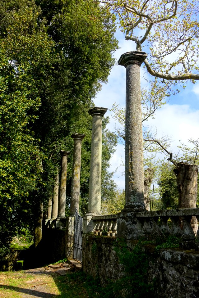 Columns from the Bosco - Villa Lante, Bagnaia, Italy - DSC01973