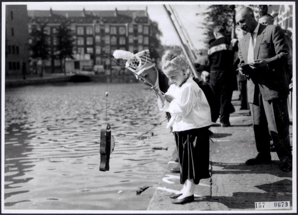 Collectie Fotocollectiie Afdrukken ANEFO Rousel, fotonummer 157-0679, Bestanddeelnr 157-0679