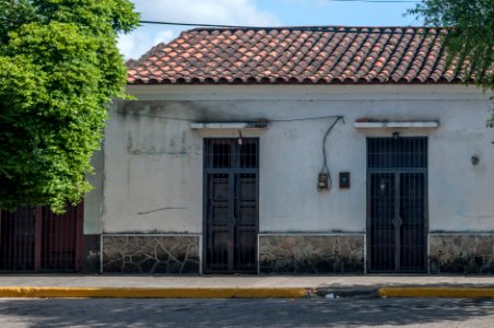 Colonial House in Santa Ana