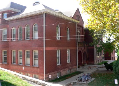 Columbian School (Omaha) from NE 2