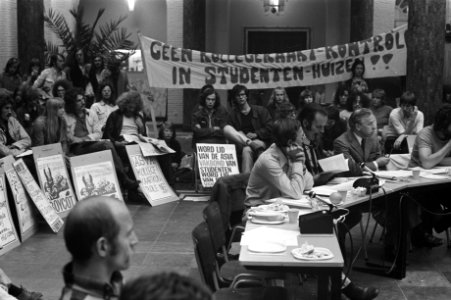 College van Bestuur van Gemeentelijke Universiteit van Amsterdam vergadert in Ma, Bestanddeelnr 925-8420