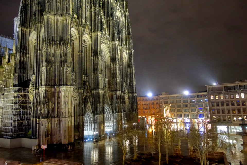 Cologne Cathedral - Cologne, Germany - DSC00447