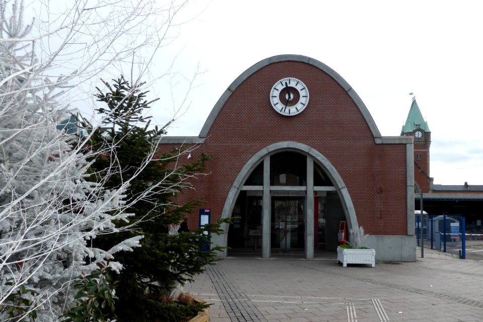 Colmar, ĉefstacidomo, okcidenta enirejo, 1