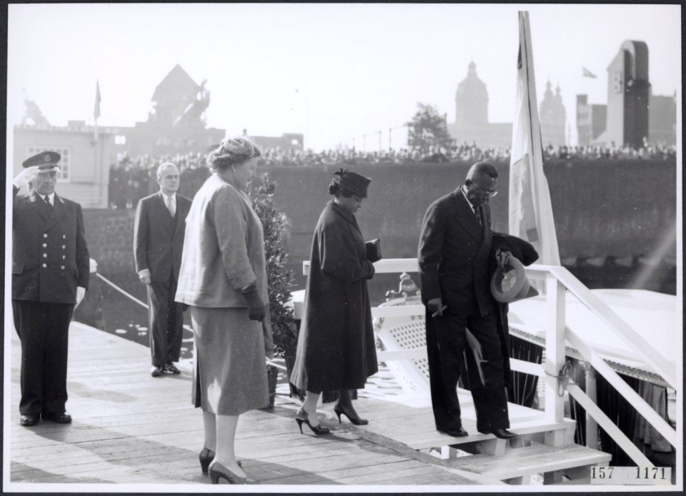 Collectie Fotocollectiie Afdrukken ANEFO Rousel, fotonummer 157-1171, Bestanddeelnr 157-1171