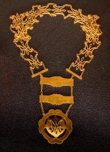 Collier de la Congrégation des hommes de Charlesbourg, Église Saint-Charles-Borromée de Québec, Quebec, Canada 20