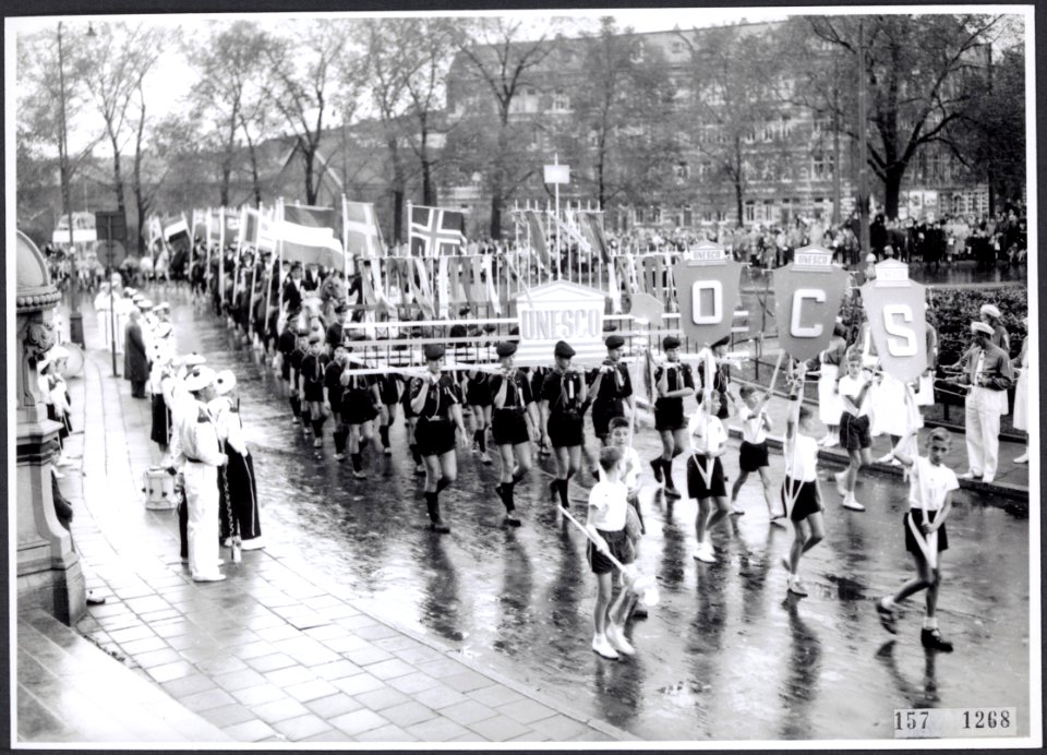 Collectie Fotocollectiie Afdrukken ANEFO Rousel, fotonummer 157-1268, Bestanddeelnr 157-1268
