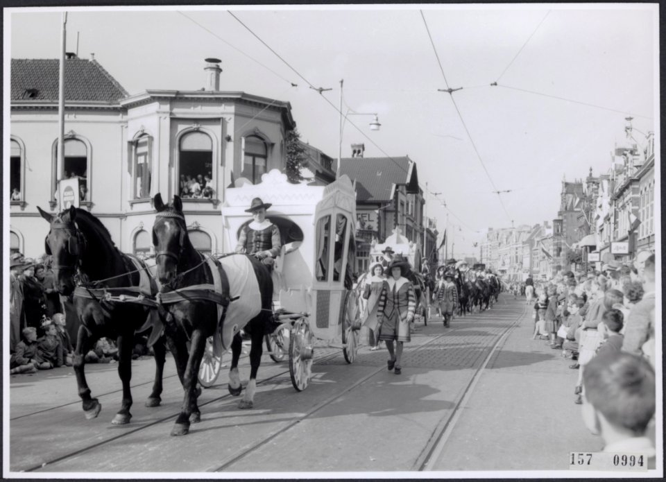 Collectie Fotocollectiie Afdrukken ANEFO Rousel, fotonummer 157-0994, Bestanddeelnr 157-0994