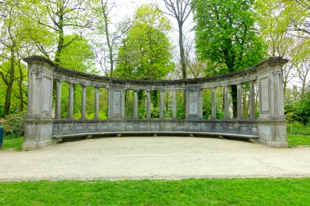 Colonnade - Cinquantenaire - Brussels, Belgium - DSC08486