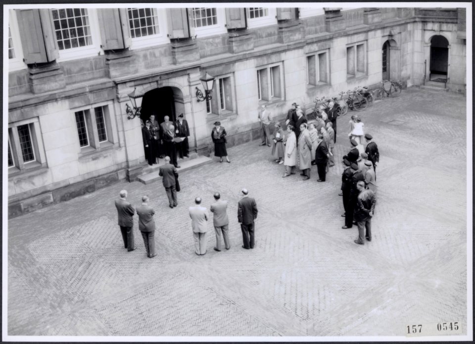 Collectie Fotocollectiie Afdrukken ANEFO Rousel, fotonummer 157-0545, Bestanddeelnr 157-0545