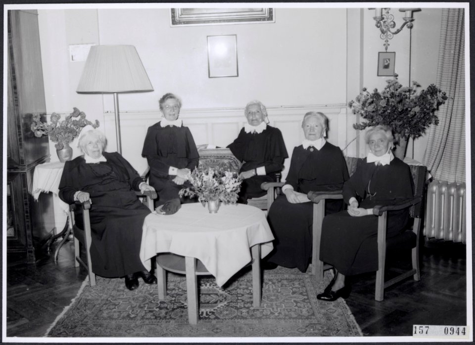 Collectie Fotocollectiie Afdrukken ANEFO Rousel, fotonummer 157-0944, Bestanddeelnr 157-0944