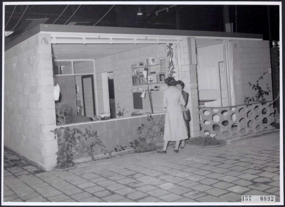 Collectie Fotocollectiie Afdrukken ANEFO Rousel, fotonummer 157-0892, Bestanddeelnr 157-0892