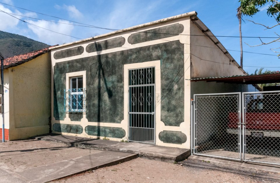 Colonial House Facade in San Juan Bautísta