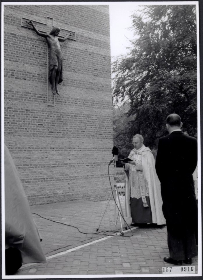 Collectie Fotocollectiie Afdrukken ANEFO Rousel, fotonummer 157-0916, Bestanddeelnr 157-0916