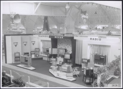 Collectie Fotocollectiie Afdrukken ANEFO Rousel, fotonummer 157-1036, Bestanddeelnr 157-1036