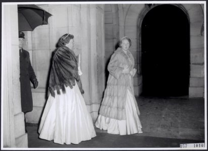 Collectie Fotocollectiie Afdrukken ANEFO Rousel, fotonummer 157-1010, Bestanddeelnr 157-1010