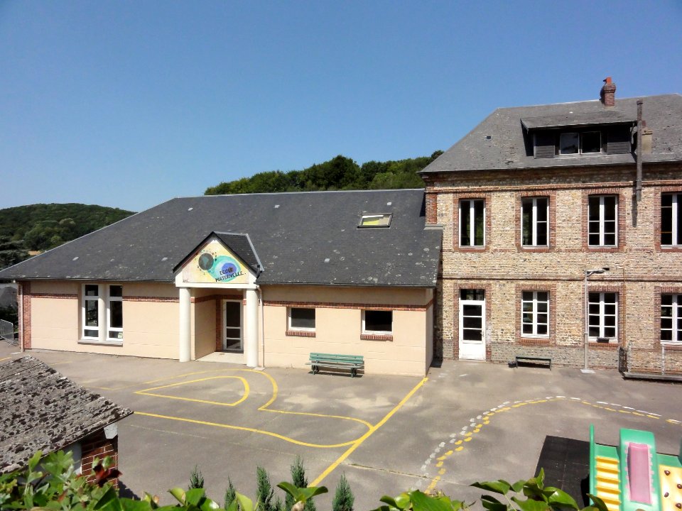 Colleville (Seine-Mar.) école maternelle