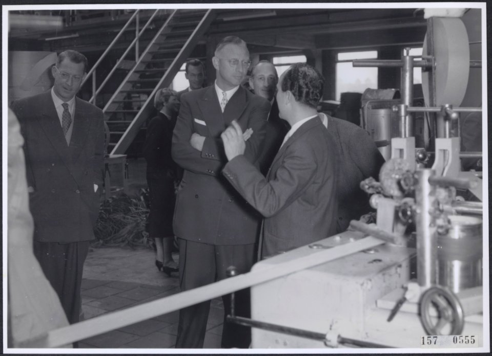Collectie Fotocollectiie Afdrukken ANEFO Rousel, fotonummer 157-0555, Bestanddeelnr 157-0555