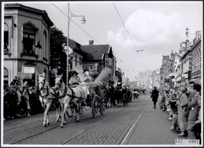 Collectie Fotocollectiie Afdrukken ANEFO Rousel, fotonummer 157-0991, Bestanddeelnr 157-0991