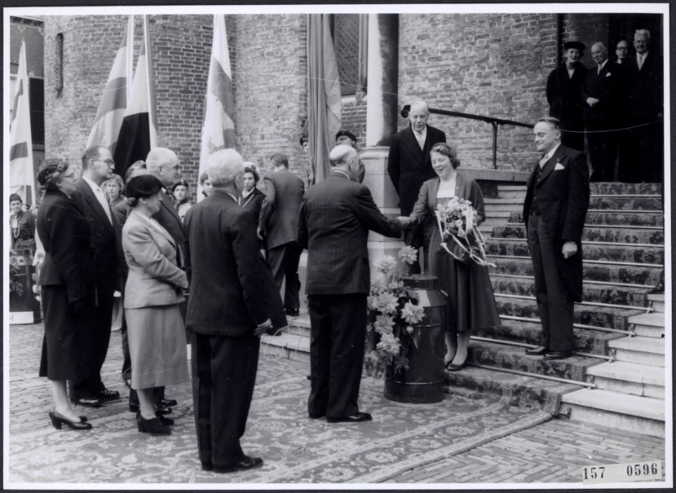 Collectie Fotocollectiie Afdrukken ANEFO Rousel, fotonummer 157-0596, Bestanddeelnr 157-0596