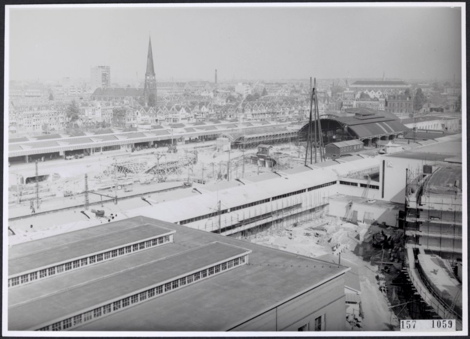 Collectie Fotocollectiie Afdrukken ANEFO Rousel, fotonummer 157-1059, Bestanddeelnr 157-1059