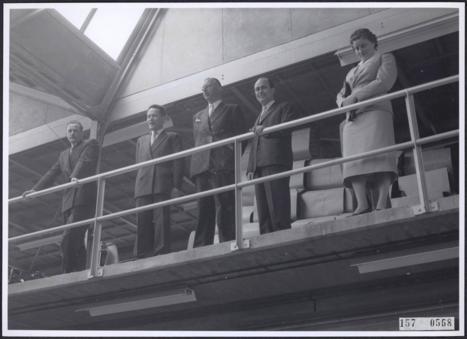 Collectie Fotocollectiie Afdrukken ANEFO Rousel, fotonummer 157-0558, Bestanddeelnr 157-0558