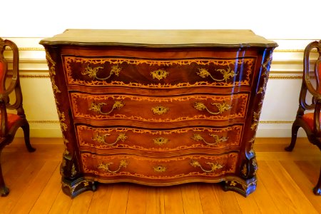 Commode, Portugal, 1775-1800, brazilian ebony, gilt, satinwood, gilt bronze - Museu Nacional de Soares dos Reis - Porto, Portugal - DSC00532