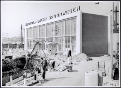 Collectie Fotocollectiie Afdrukken ANEFO Rousel, fotonummer 157-0812, Bestanddeelnr 157-0812