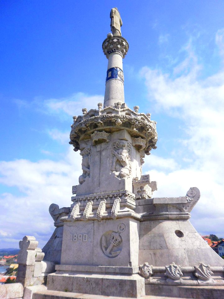 Comillas - Monumento al Marqués de Comillas 2