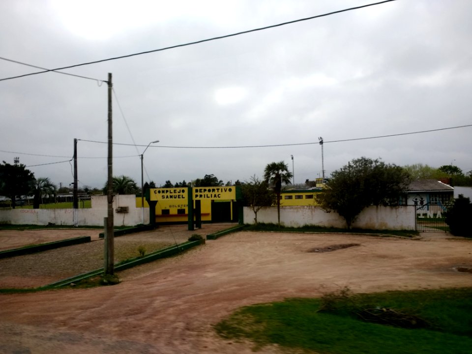 Complejo Deportivo Samuel Priliac 1