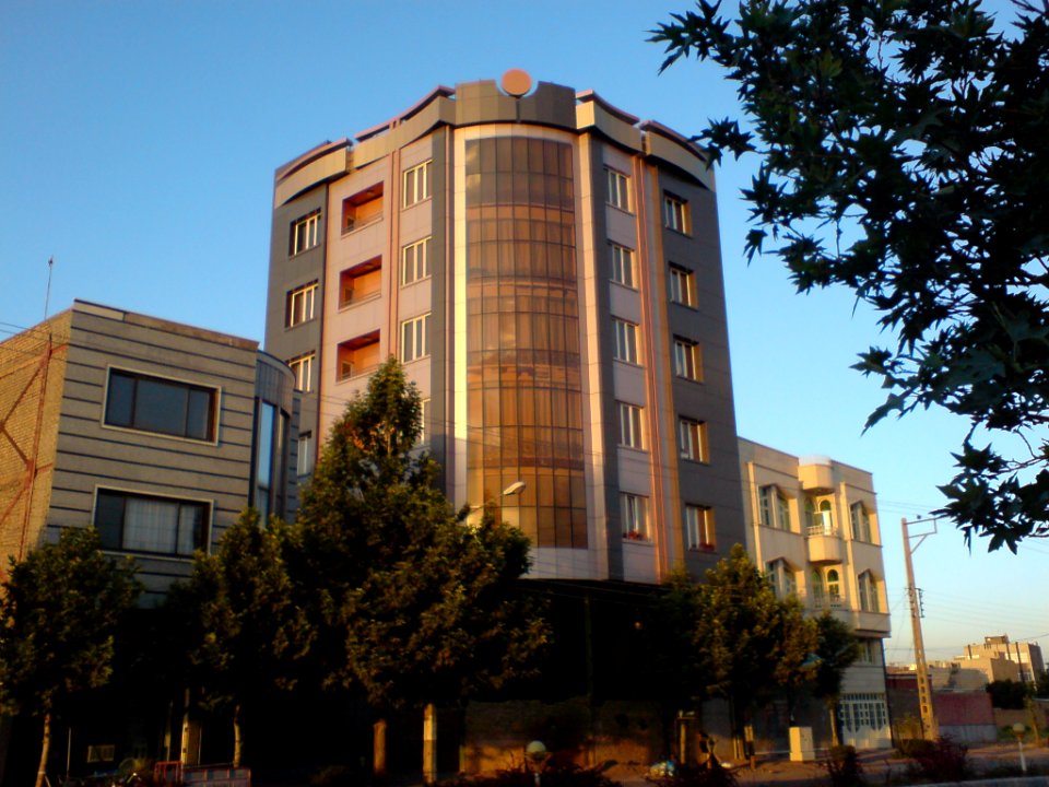 Commerical building nishapur 35