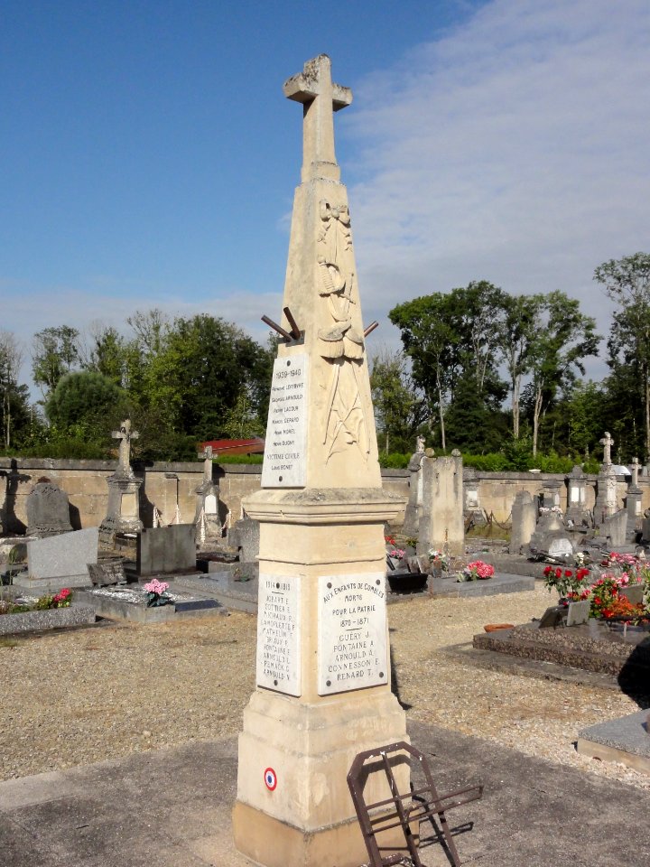 Combles-en-Barrois (Meuse) monument aux morts