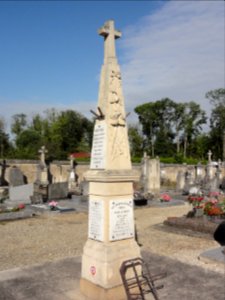 Combles-en-Barrois (Meuse) monument aux morts