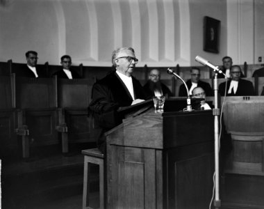 Componist professor Hendrik Andriessen afscheidscollege gehouden Universiteit te, Bestanddeelnr 915-3448 photo