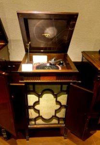 Columbia No. 133A, Columbia Co., USA, undated - Kanazawa Phonograph Museum - Kanazawa, Japan - DSC00908