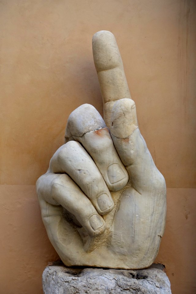 Colossal hand, Roman - Musei Capitolini - Rome, Italy - DSC06255