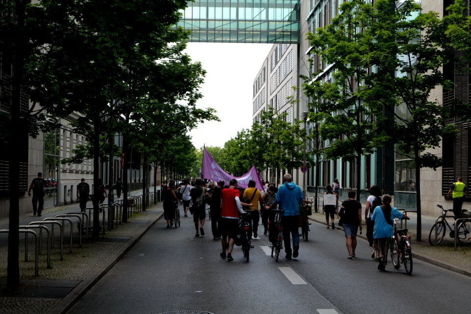 Coloured Rain demonstration Berlin 2020-07-18 27