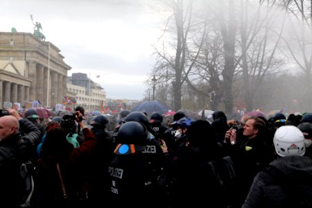 Conspiracist demonstration Berlin 2020-11-18 134