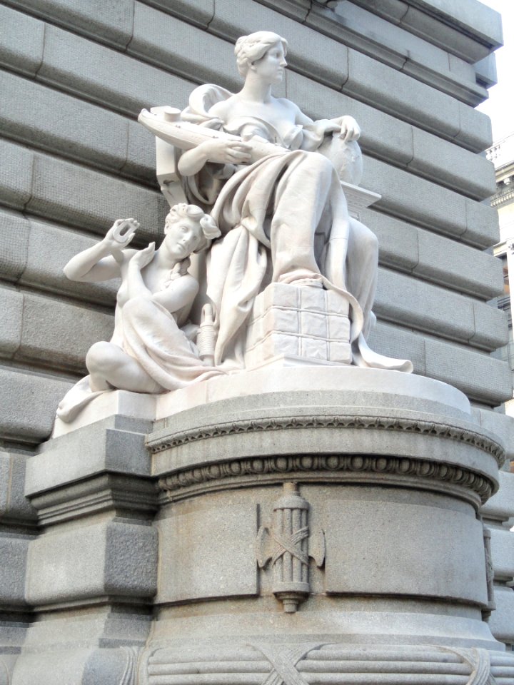 Commerce by Daniel Chester French, 1912 - Cleveland, Ohio - DSC07910