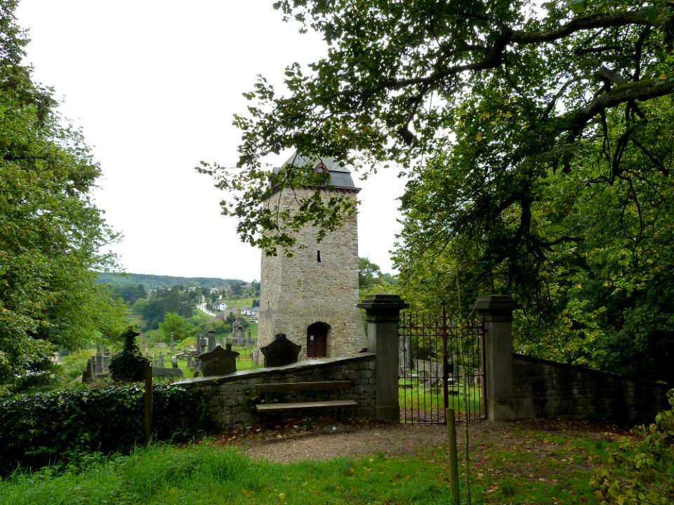 Comblain-au-Pont-tour de l'ancienne église Saint-Martin (3)