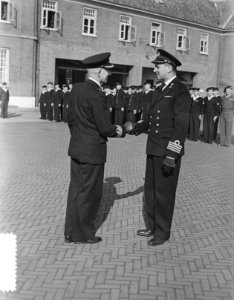 Commando-overdracht Marine Kazerne Den Haag, Bestanddeelnr 904-7981