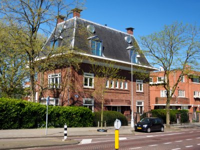 Cornelis Schuytstraat 74 photo