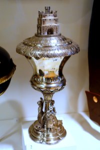 Commemorative cup for the 50th service anniversary of Bergrat Justus Friedrich Dasse of Braunschweig, Wilhelms-Hütte, 1850 AD, metal - Braunschweigisches Landesmuseum - DSC04915