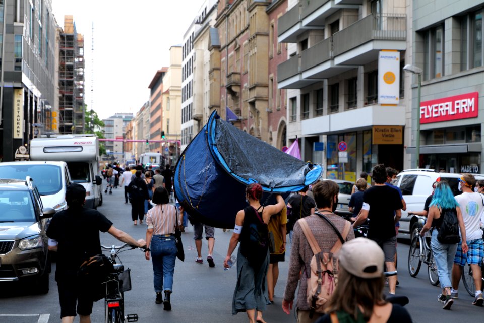 Coloured Rain demonstration Berlin 2020-07-18 17