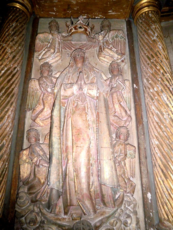 Cornellana - Monasterio de San Salvador, interior de la iglesia 01