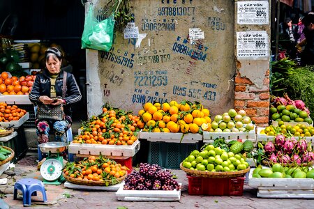 Oranges apples advertising